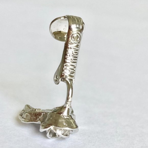 Vintage Sarah Coventry Rose Bud Flower Clip On Earrings Climber Silver Tone 70's - Picture 10 of 14